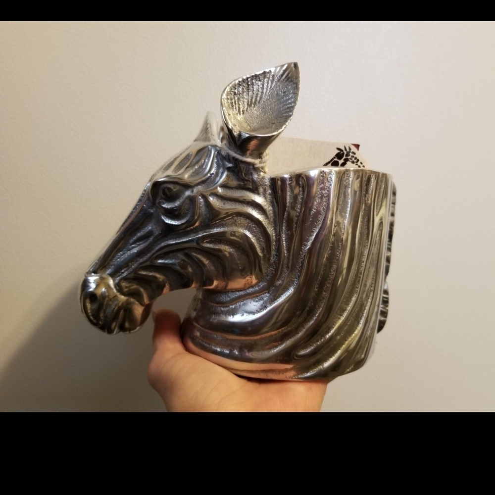 ZEBRA HEAD VASE STATUE.